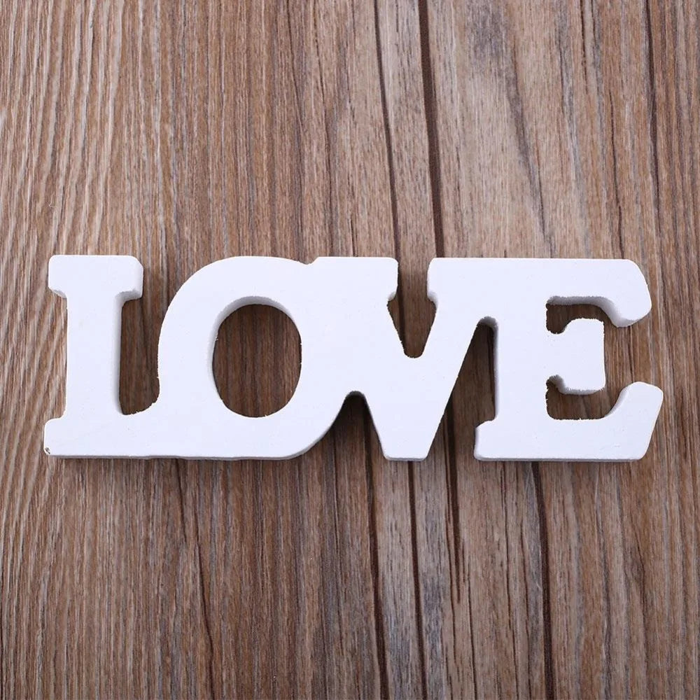 Woody Letters Wood Romantic English Alphabet "LOVE" Home Decoration Accessories Wooden Letter Sign for Crafts Wedding Desk Decor